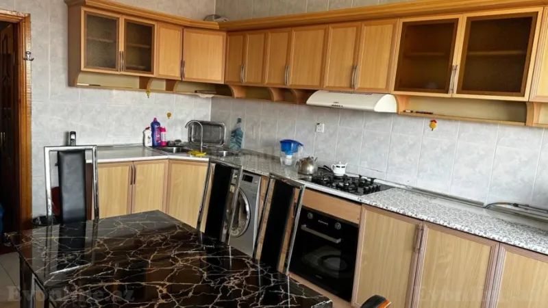 3 otaqlı Mənzil 100 m² Sumqayıt Kirayə verilir