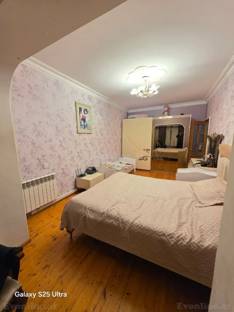 Satılır 5 otaqlı Mənzil Köhnə tikili 130 m² Memar Əcəmi m. - şəkil 5