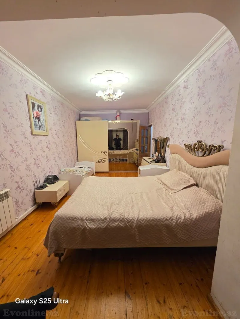 Satılır 5 otaqlı Mənzil Köhnə tikili 130 m² Memar Əcəmi m. - şəkil 6