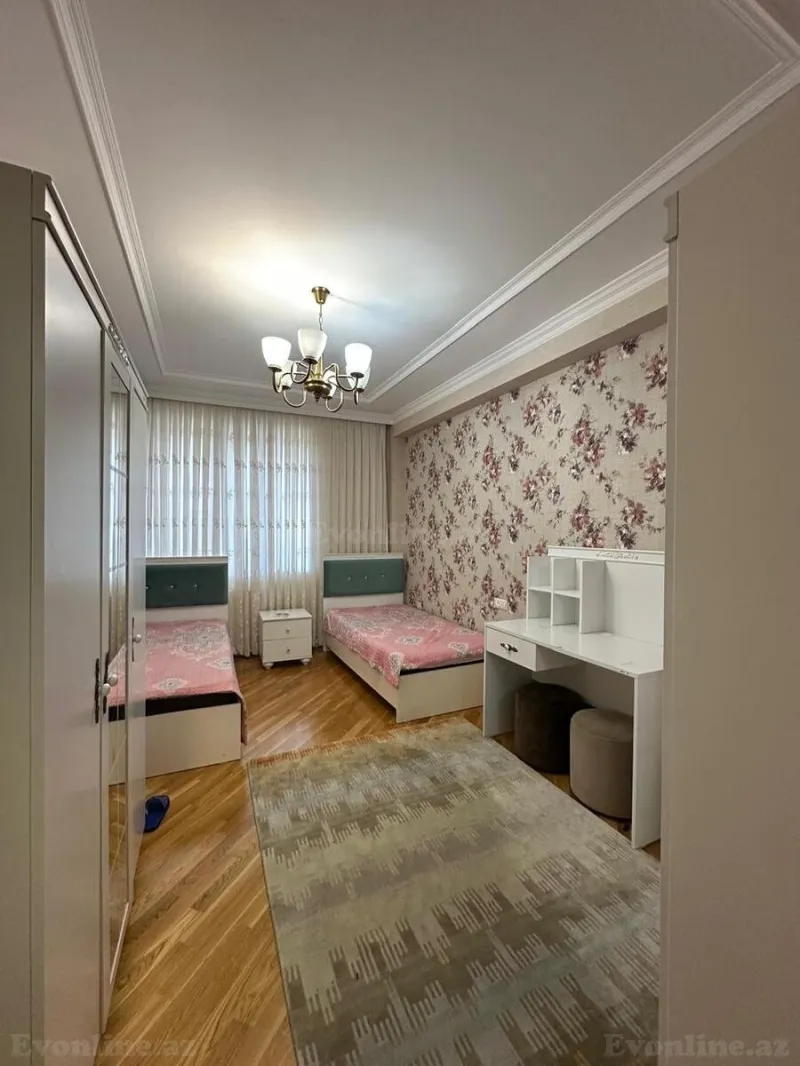 Kirayə verilir 4 otaqlı Mənzil Yeni tikili 180 m² 28 May m. - şəkil 12