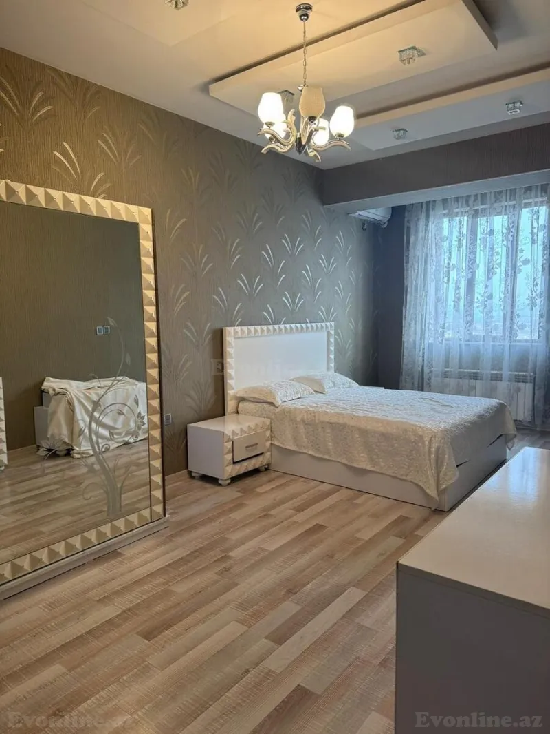 Kirayə verilir 3 otaqlı Mənzil Yeni tikili 164 m² Nərimanov r. - şəkil 9
