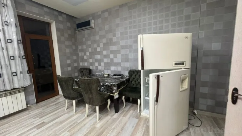 Kirayə verilir 3 otaqlı Mənzil Yeni tikili 164 m² Nərimanov r. - şəkil 11