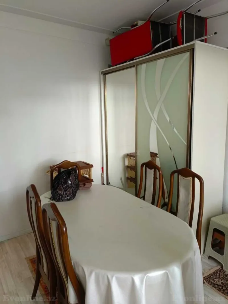 Satılır 2 otaqlı Mənzil Köhnə tikili 45 m² 4-cü mikrorayon - şəkil 7