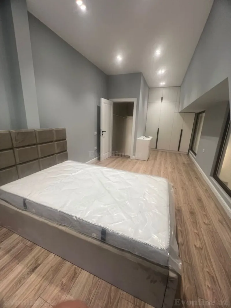 Kirayə verilir 3 otaqlı Mənzil Yeni tikili 90 m² Gənclik m. - şəkil 9