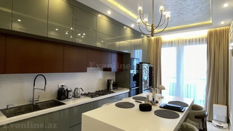 Satılır 4 otaqlı Mənzil Yeni tikili 217 m² Elmlər Akademiyası m. - şəkil 4