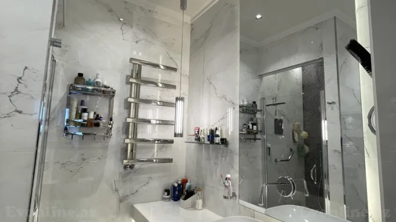 Satılır 4 otaqlı Mənzil Yeni tikili 217 m² Elmlər Akademiyası m. - şəkil 13