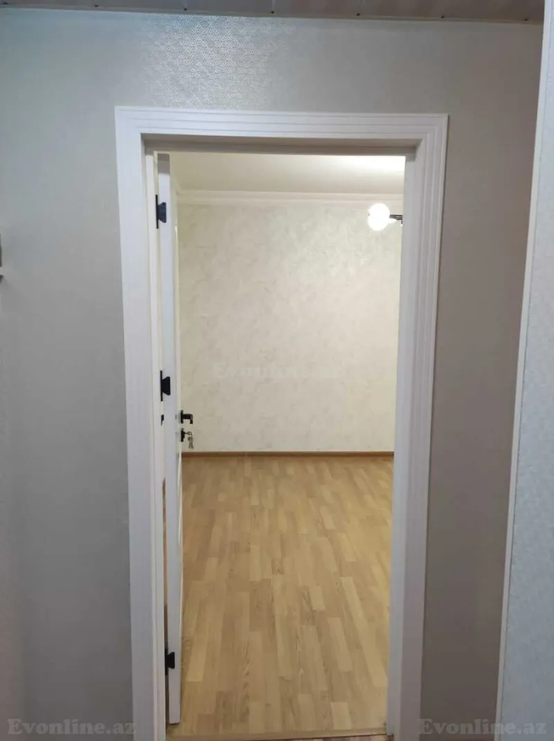 Satılır 3 otaqlı Mənzil Köhnə tikili 65 m² Elmlər Akademiyası m. - şəkil 7