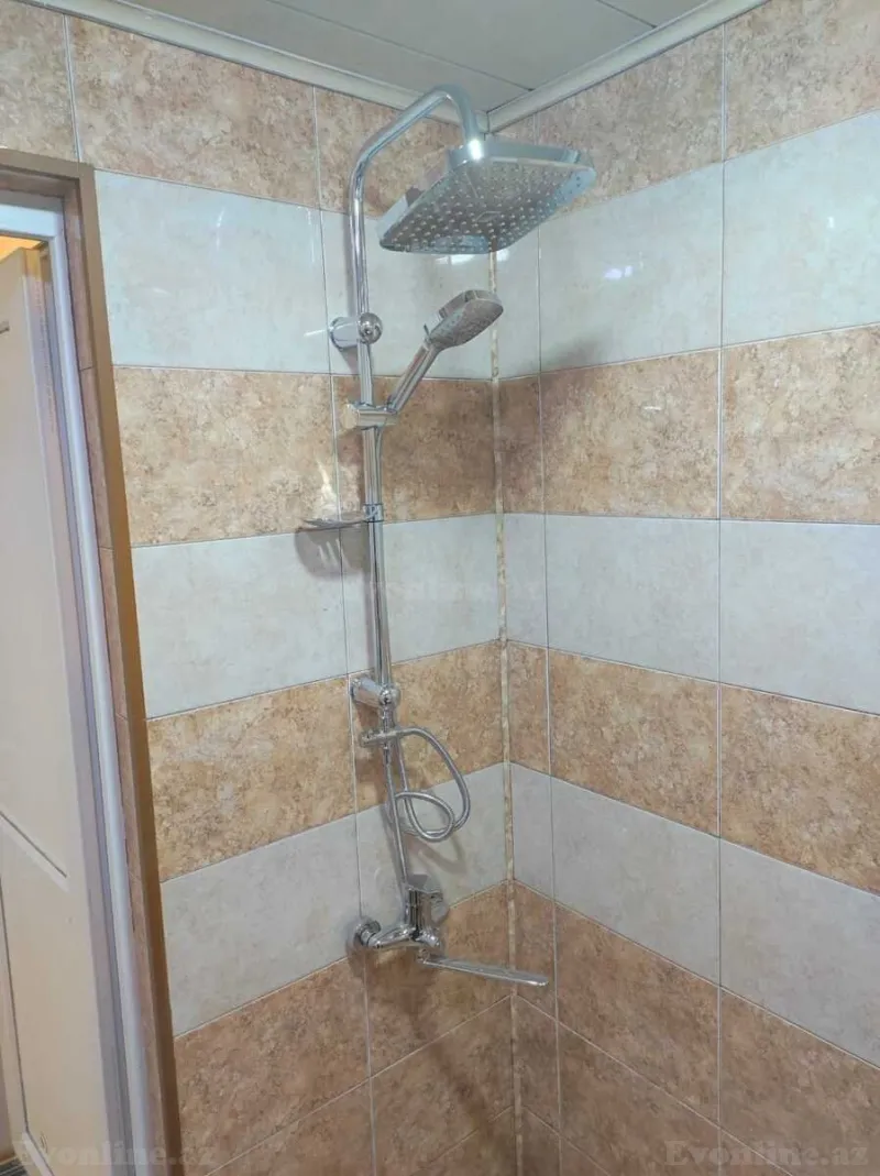 Satılır 3 otaqlı Mənzil Köhnə tikili 65 m² Elmlər Akademiyası m. - şəkil 9