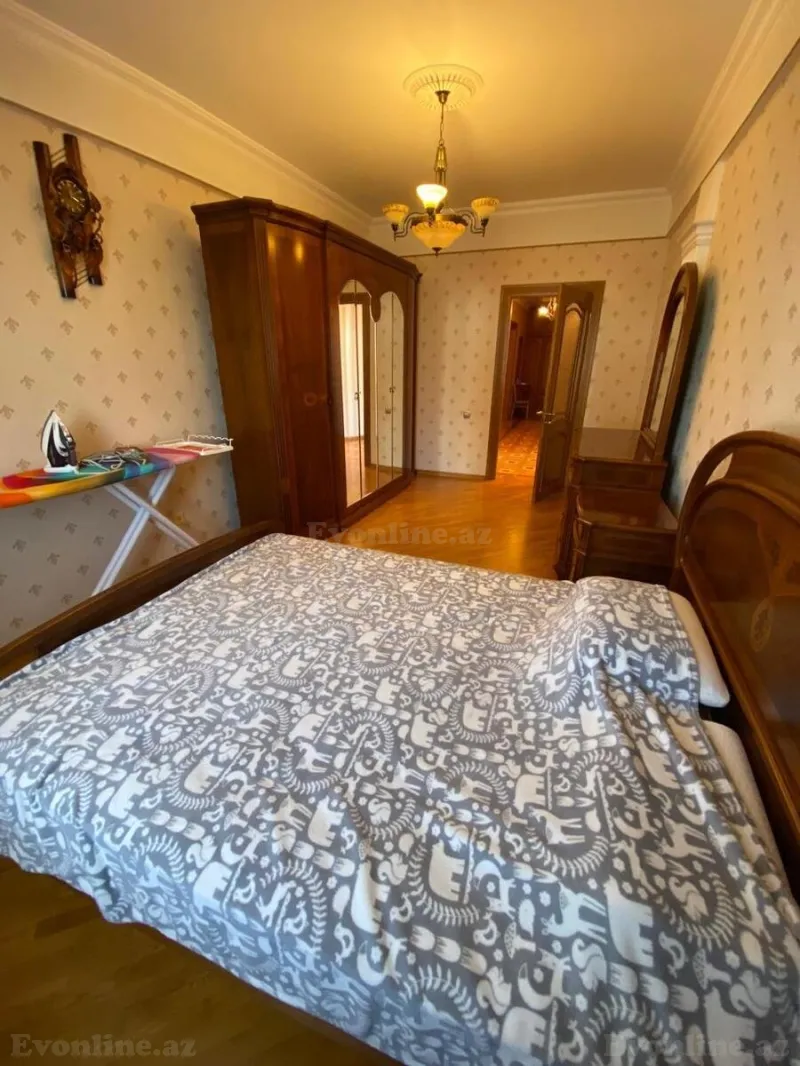 Satılır 3 otaqlı Mənzil Yeni tikili 125 m² İnşaatçılar m. - şəkil 9