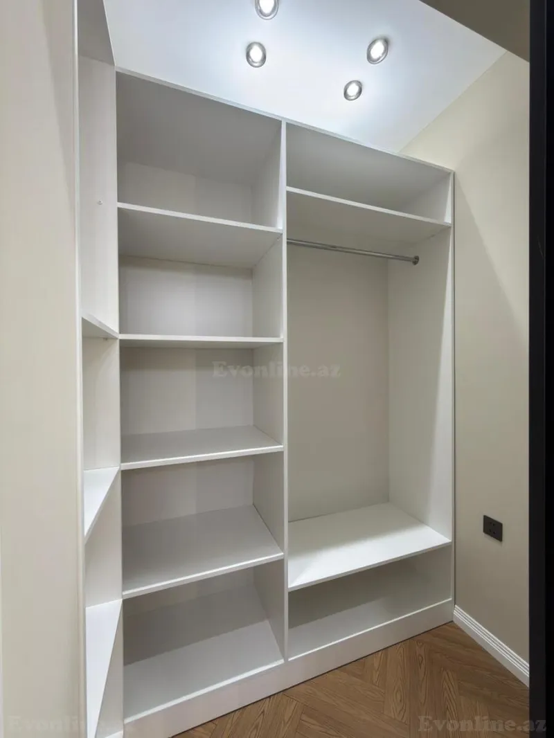 Satılır 4 otaqlı Mənzil Yeni tikili 137 m² 8 Noyabr m. - şəkil 9