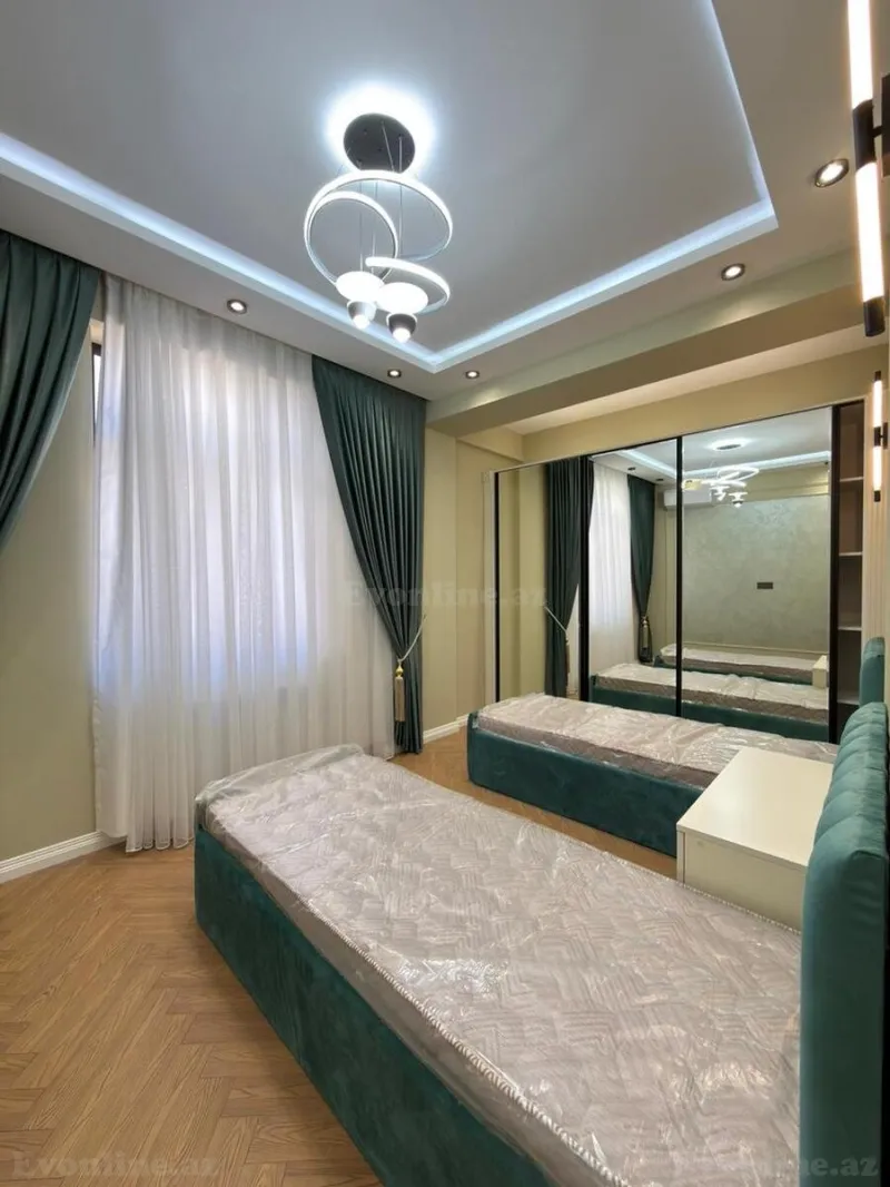 Satılır 4 otaqlı Mənzil Yeni tikili 137 m² 8 Noyabr m. - şəkil 14