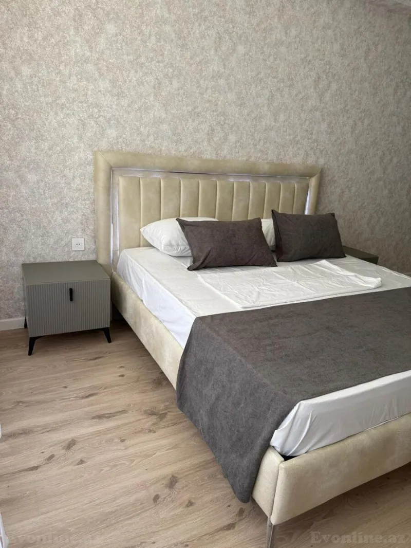 Kirayə verilir 3 otaqlı Mənzil Yeni tikili 112 m² Sumqayıt