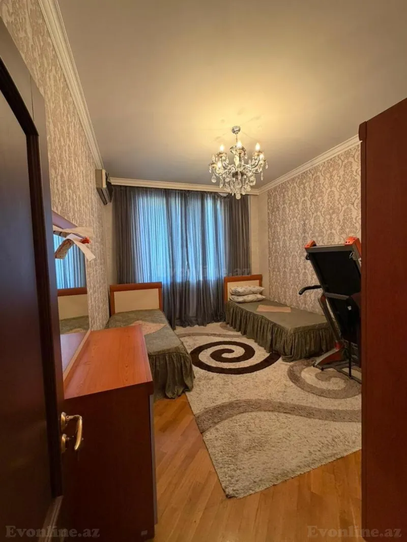 Satılır 3 otaqlı Mənzil Yeni tikili 156 m² Nərimanov r. - şəkil 5