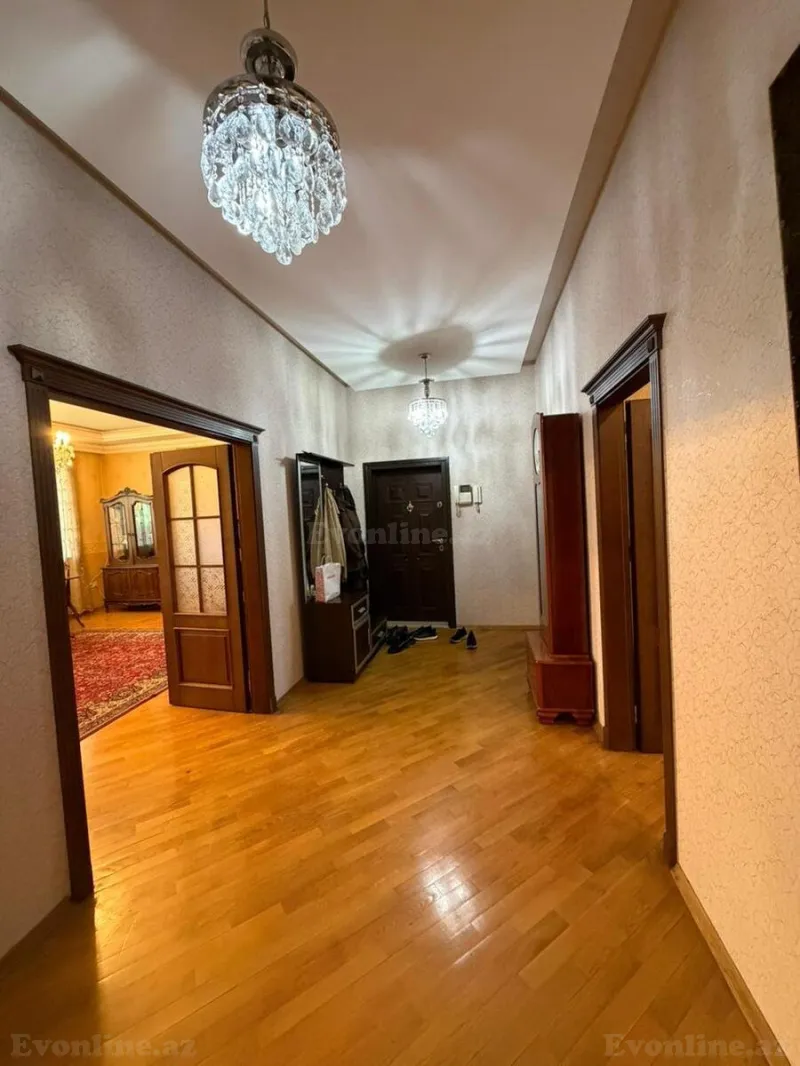 Satılır 3 otaqlı Mənzil Yeni tikili 156 m² Nərimanov r. - şəkil 7