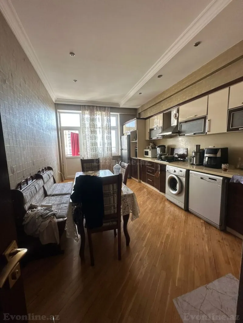 Satılır 3 otaqlı Mənzil Yeni tikili 130 m² Nəriman Nərimanov m. - şəkil 5