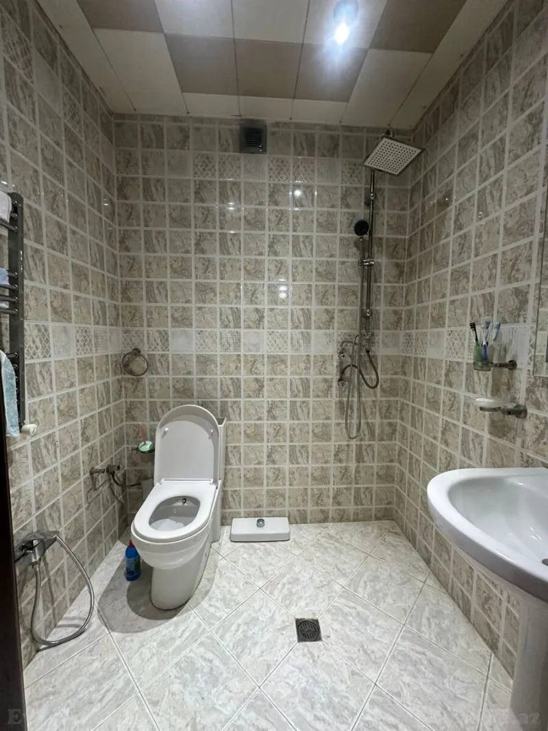 Satılır 3 otaqlı Mənzil Yeni tikili 130 m² Nəriman Nərimanov m. - şəkil 13