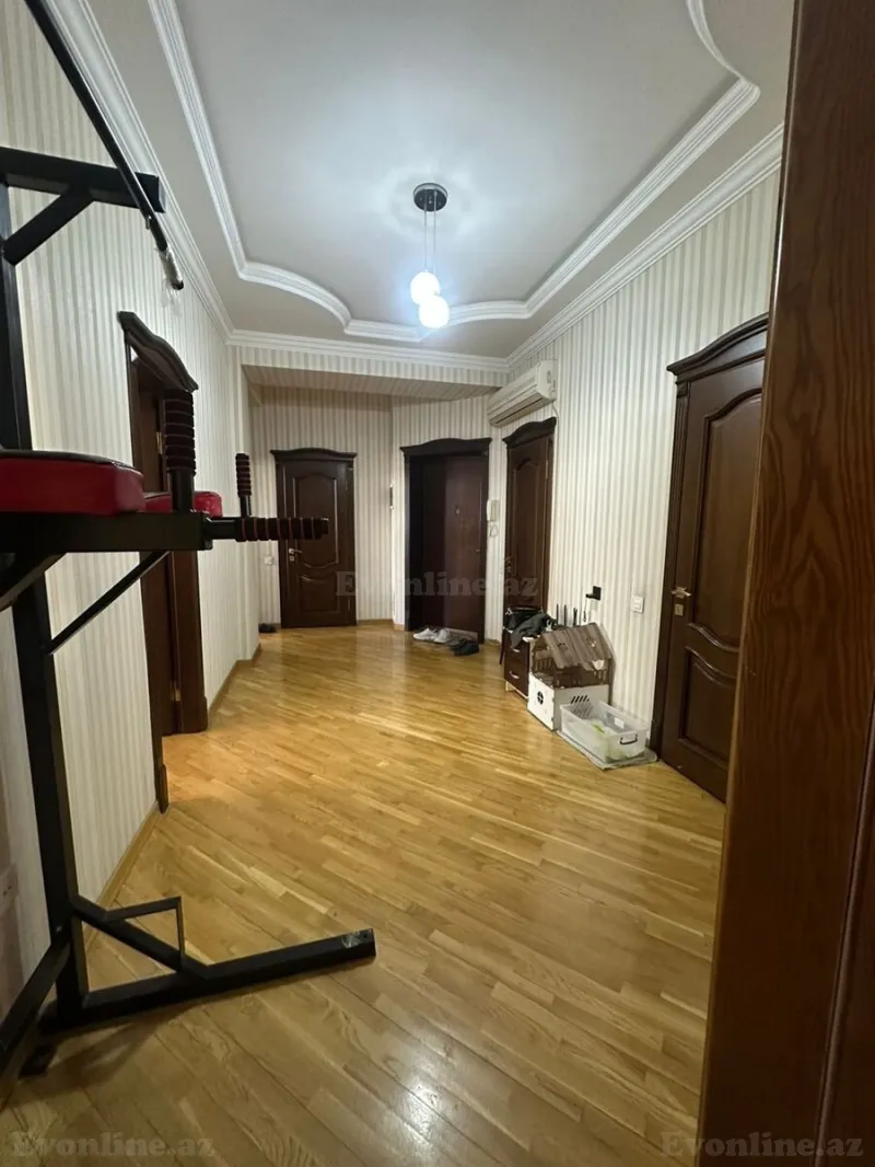 Satılır 3 otaqlı Mənzil Yeni tikili 130 m² Nəriman Nərimanov m. - şəkil 14