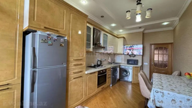 Satılır 2 otaqlı Mənzil Yeni tikili 94 m² Nizami r. - şəkil 5