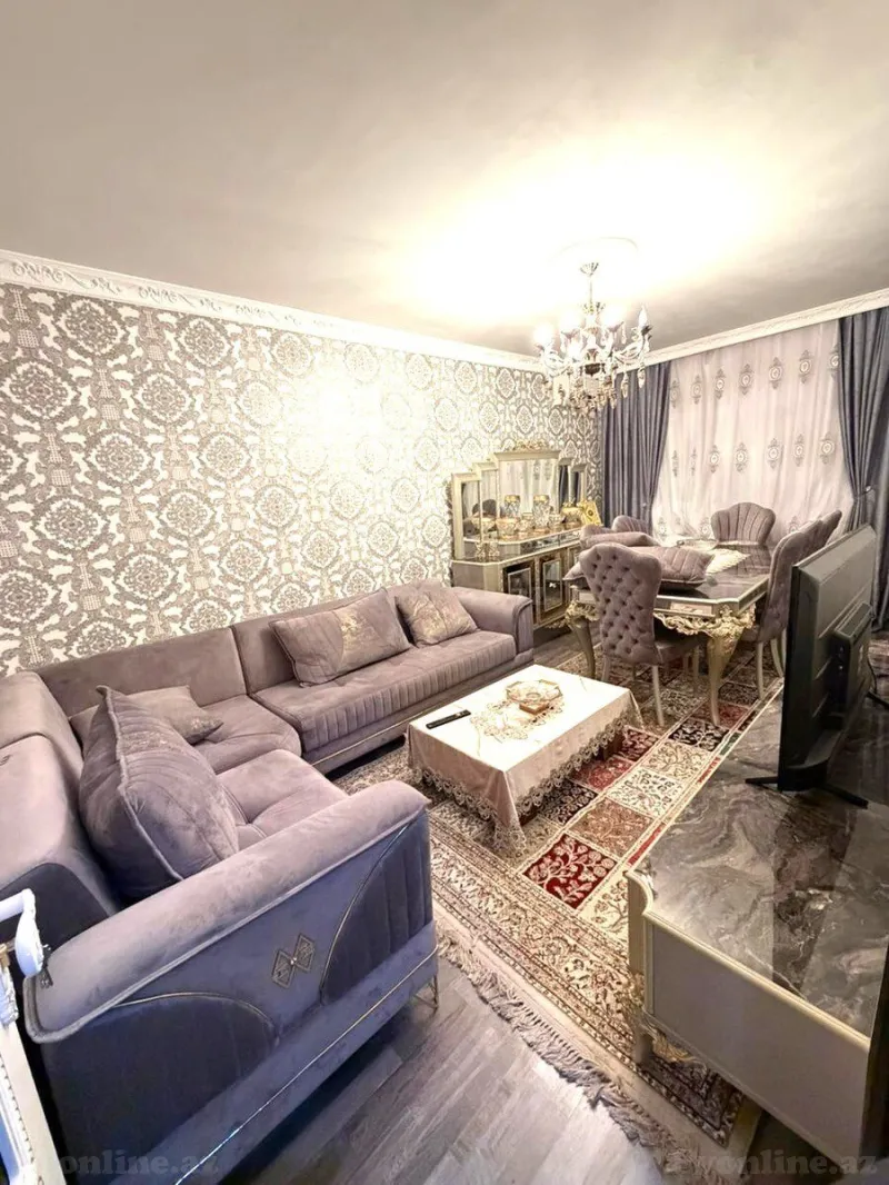 3 otaqlı Mənzil 80 m² 9-cu mikrorayon Satılır