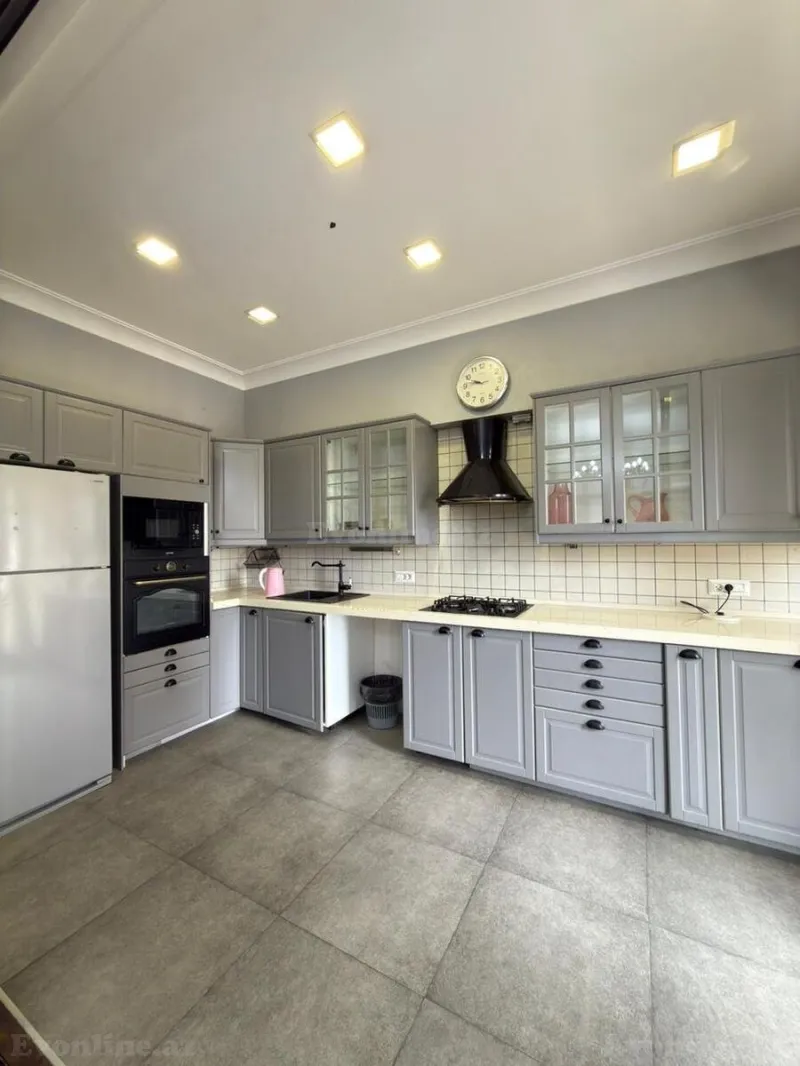 Satılır 4 otaqlı Mənzil Yeni tikili 250 m² Sahil m. - şəkil 6