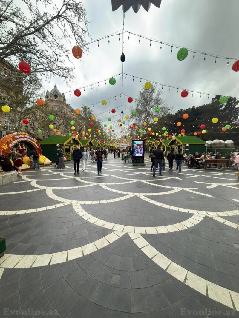 Satılır 4 otaqlı Mənzil Yeni tikili 250 m² Sahil m. - şəkil 9