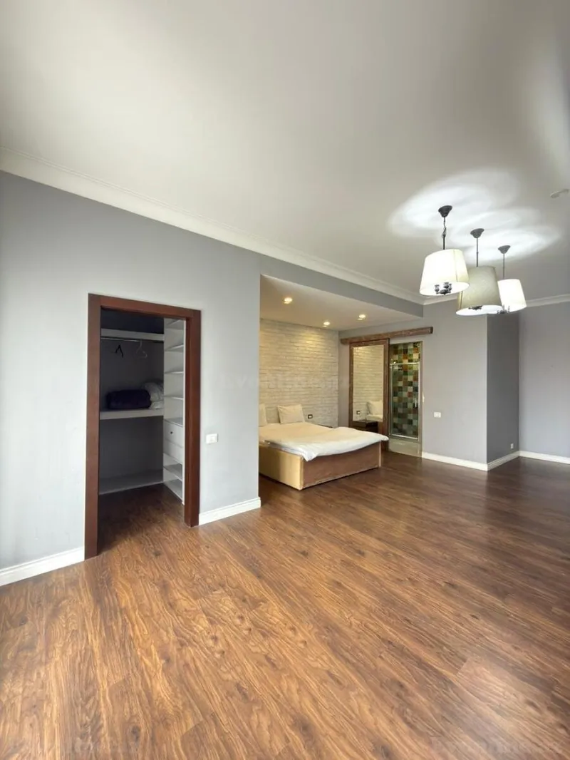 Satılır 4 otaqlı Mənzil Yeni tikili 250 m² Sahil m. - şəkil 13