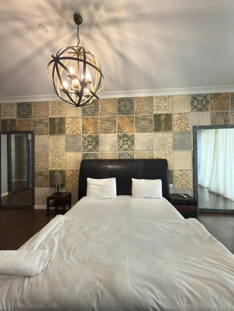 Satılır 4 otaqlı Mənzil Yeni tikili 250 m² Sahil m. - şəkil 17