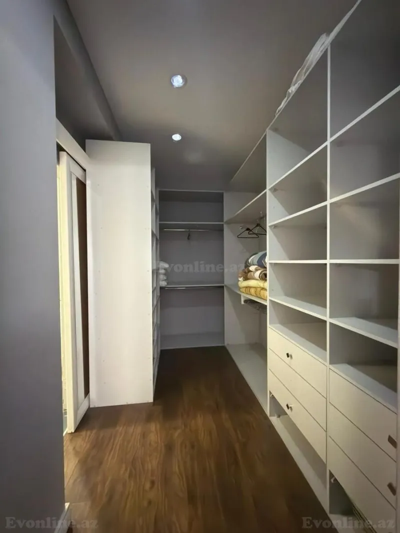 Satılır 4 otaqlı Mənzil Yeni tikili 250 m² Sahil m. - şəkil 23