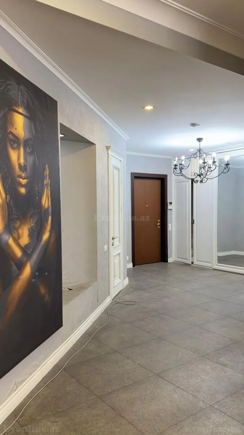 Satılır 4 otaqlı Mənzil Yeni tikili 250 m² Sahil m. - şəkil 25