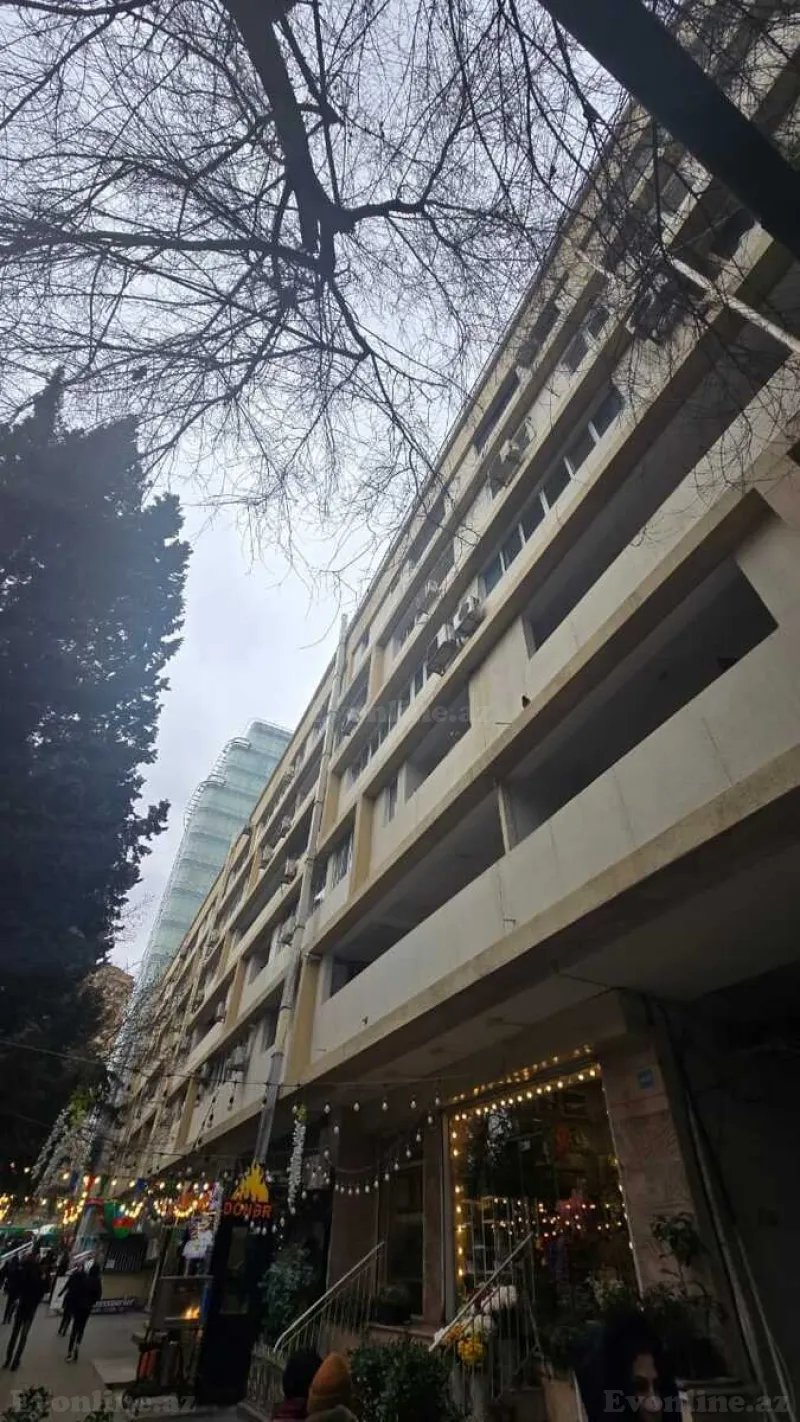 2 otaqlı Mənzil 60 m² 28 May m. Satılır