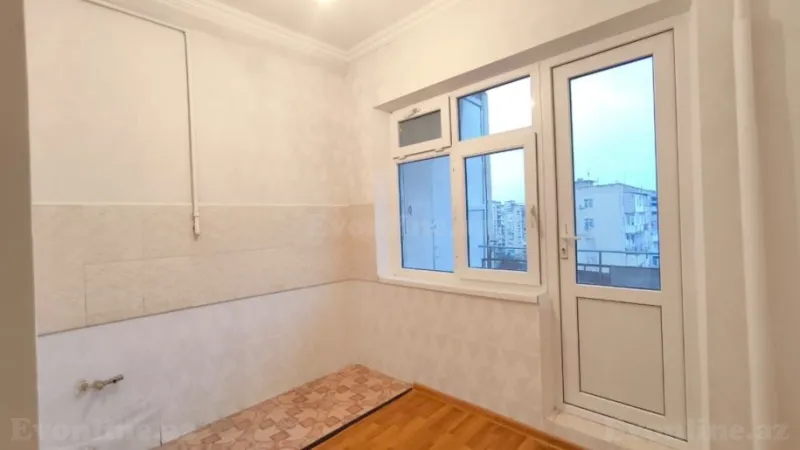 Satılır 4 otaqlı Mənzil Köhnə tikili 110 m² Köhnə Günəşli - şəkil 14