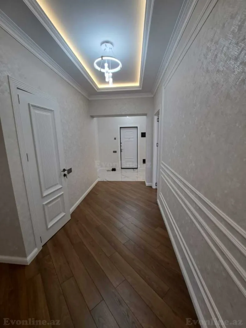 3 otaqlı Mənzil 104 m² Xətai r. Kirayə verilir