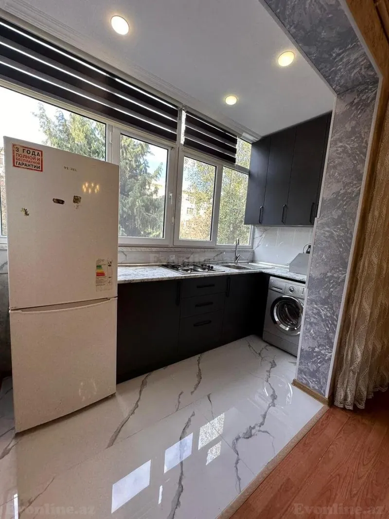 Kirayə verilir 3 otaqlı Mənzil Köhnə tikili 70 m² 9-cu mikrorayon - şəkil 2