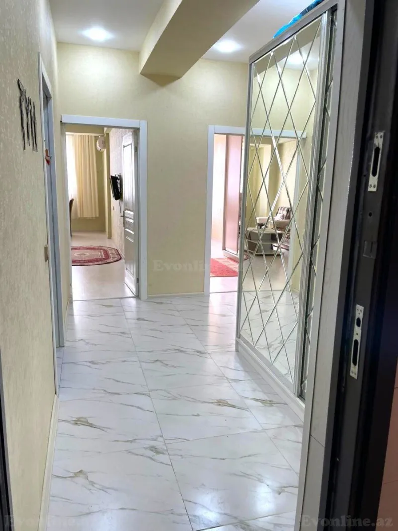 Satılır 2 otaqlı Mənzil Yeni tikili 75 m² Xətai r. - şəkil 5