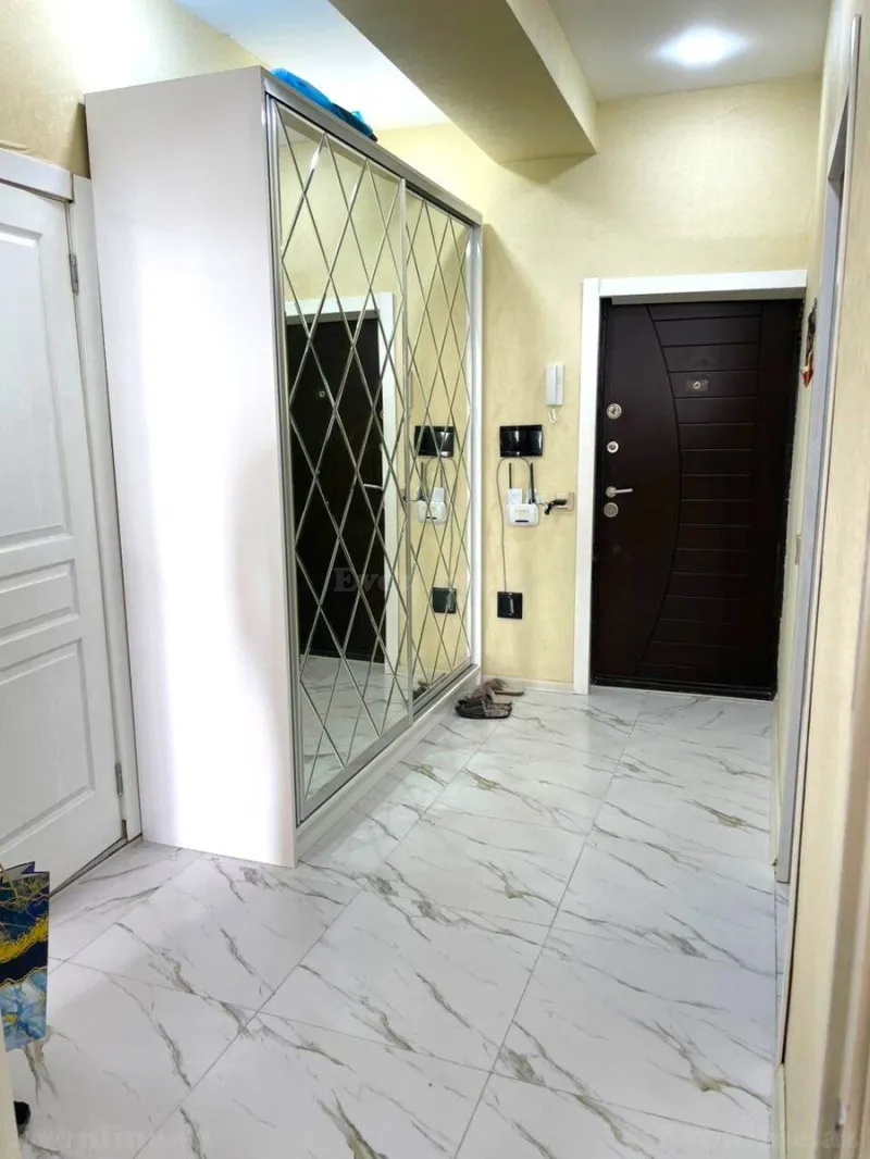 Satılır 2 otaqlı Mənzil Yeni tikili 75 m² Xətai r. - şəkil 12