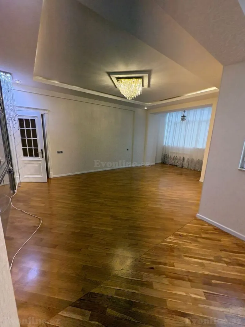 Satılır 3 otaqlı Mənzil Yeni tikili 130 m² 6-cı mikrorayon - şəkil 4