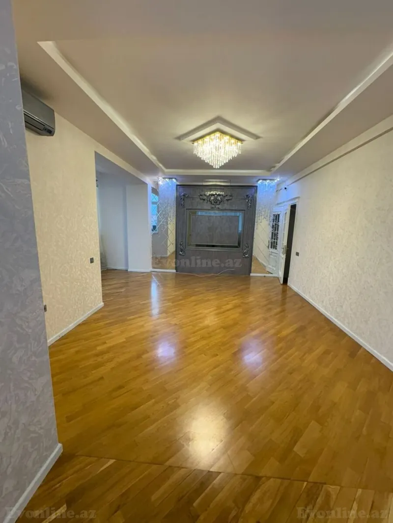 Satılır 3 otaqlı Mənzil Yeni tikili 130 m² 6-cı mikrorayon - şəkil 5