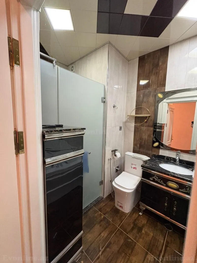 Satılır 3 otaqlı Mənzil Yeni tikili 130 m² 6-cı mikrorayon - şəkil 10