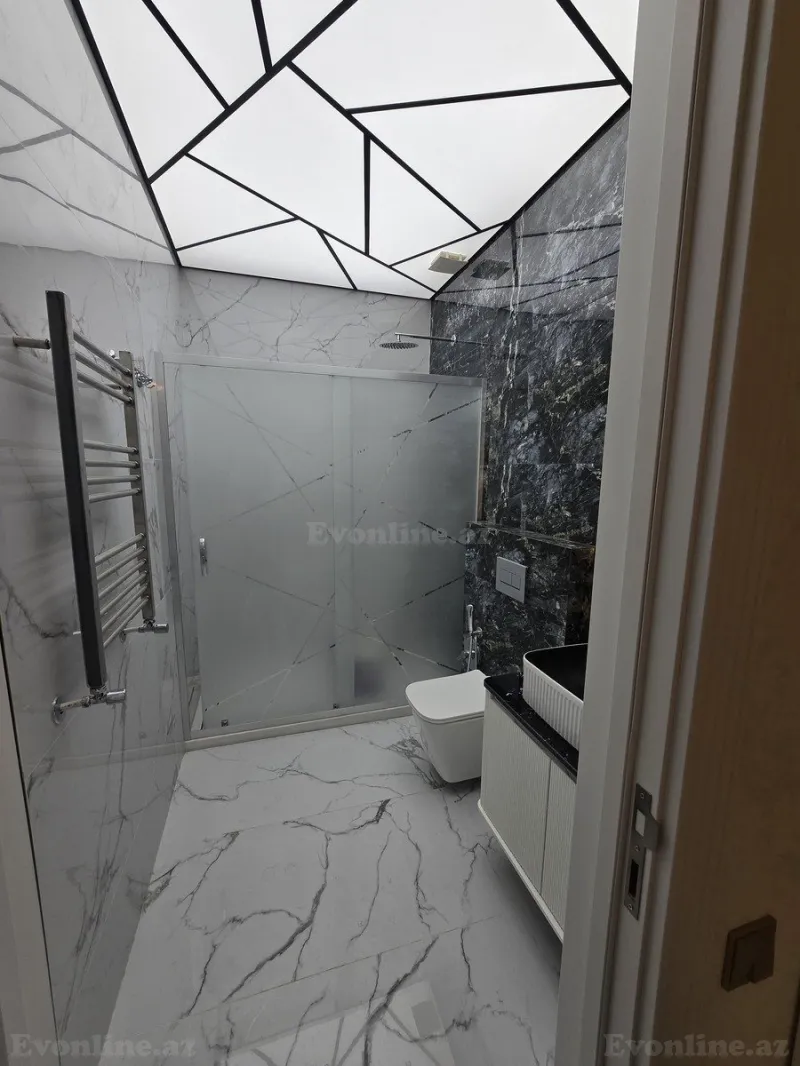 Kirayə verilir 3 otaqlı Mənzil Yeni tikili 100 m² Koroğlu m. - şəkil 3