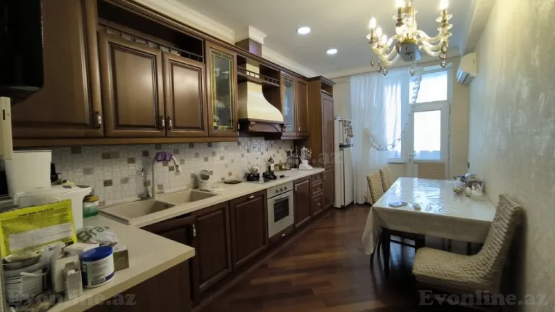 Satılır 4 otaqlı Mənzil Yeni tikili 155 m² Xətai m. - şəkil 14