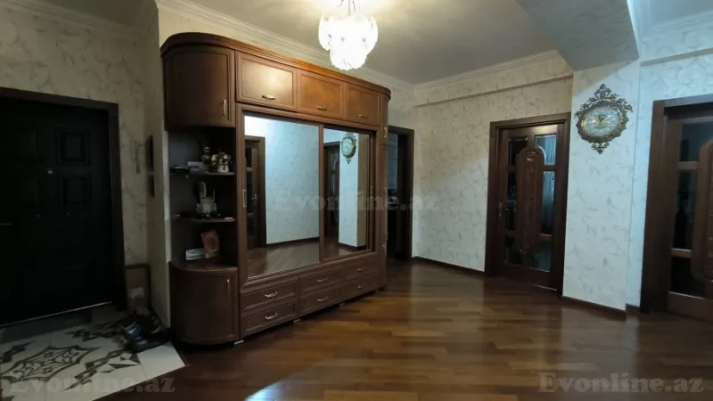 Satılır 4 otaqlı Mənzil Yeni tikili 155 m² Xətai m. - şəkil 19