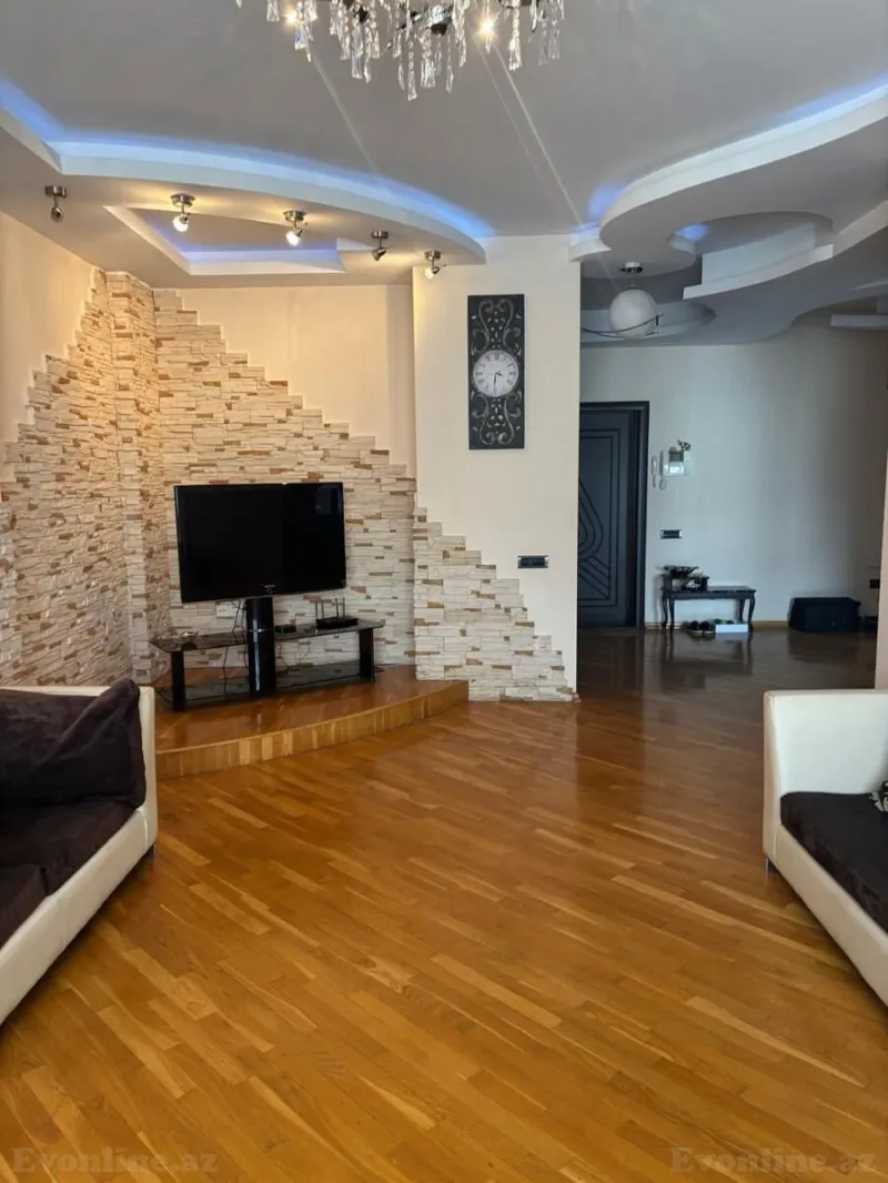 Satılır 3 otaqlı Mənzil Yeni tikili 150 m² Həzi Aslanov m. - şəkil 2