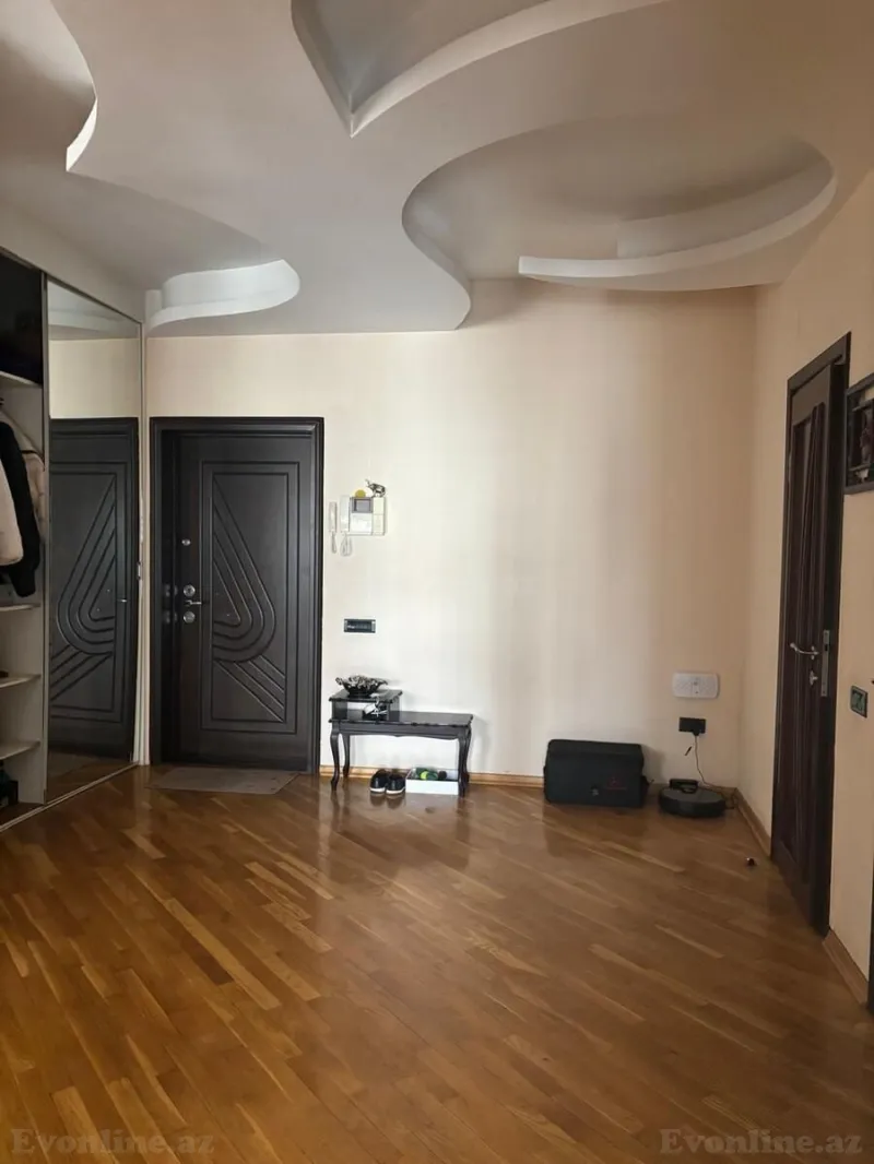 Satılır 3 otaqlı Mənzil Yeni tikili 150 m² Həzi Aslanov m. - şəkil 3