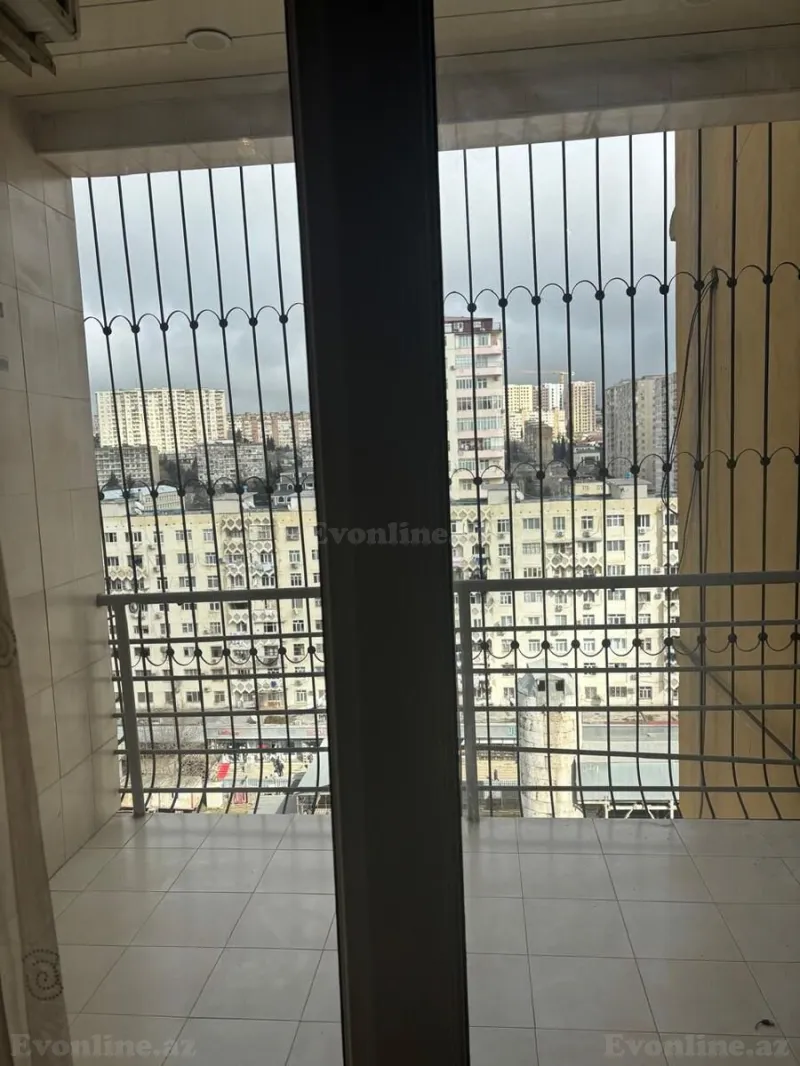 Satılır 3 otaqlı Mənzil Yeni tikili 150 m² Həzi Aslanov m. - şəkil 12