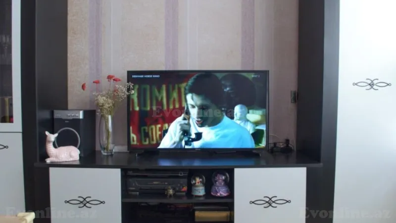 Satılır 2 otaqlı Mənzil Köhnə tikili 55 m² Xətai r. - şəkil 3