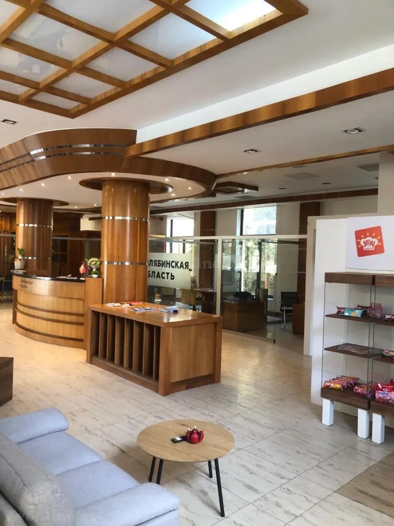 Kirayə verilir Ofis 220 m² 28 May m. - şəkil 3