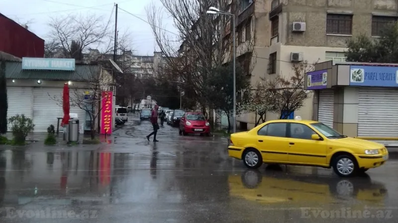 Satılır 4 otaqlı Mənzil Köhnə tikili 105 m² 8-ci mikrorayon - şəkil 3