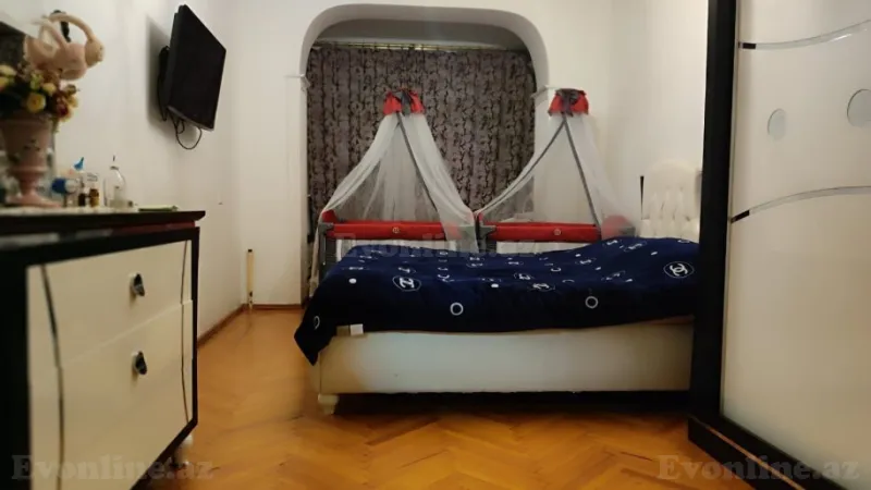 Satılır 4 otaqlı Mənzil Köhnə tikili 105 m² 8-ci mikrorayon - şəkil 7