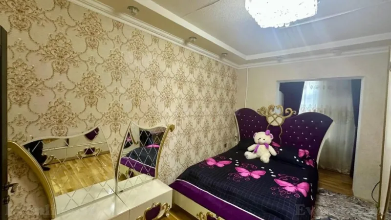 Satılır 2 otaqlı Mənzil Köhnə tikili 65 m² Xalqlar Dostluğu m. - şəkil 4