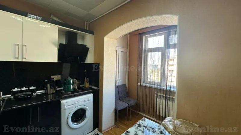 Satılır 2 otaqlı Mənzil Köhnə tikili 65 m² Xalqlar Dostluğu m. - şəkil 10